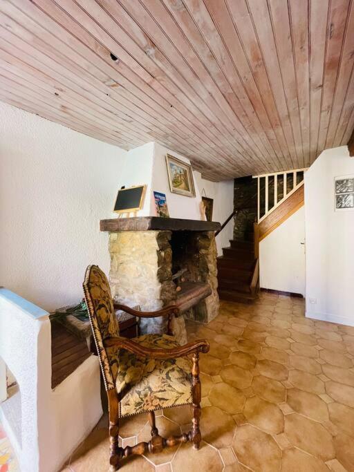 Chez-yu Cite Villa Carcasona